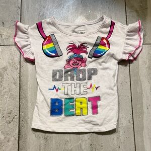 Trolls Kids' White 'Drop the Beat' T-Shirt